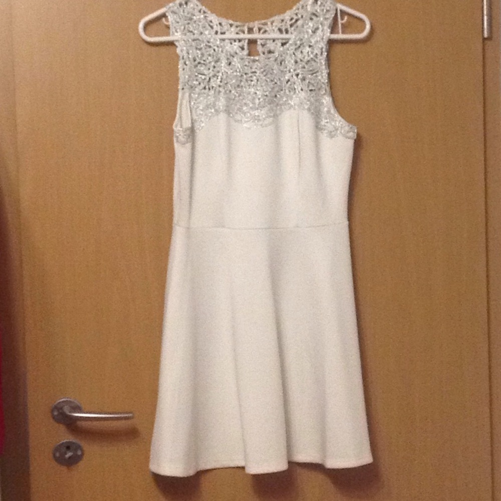 White Appliqué Homecoming Dress